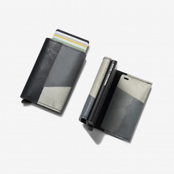 F705 SECRID X FREITAG